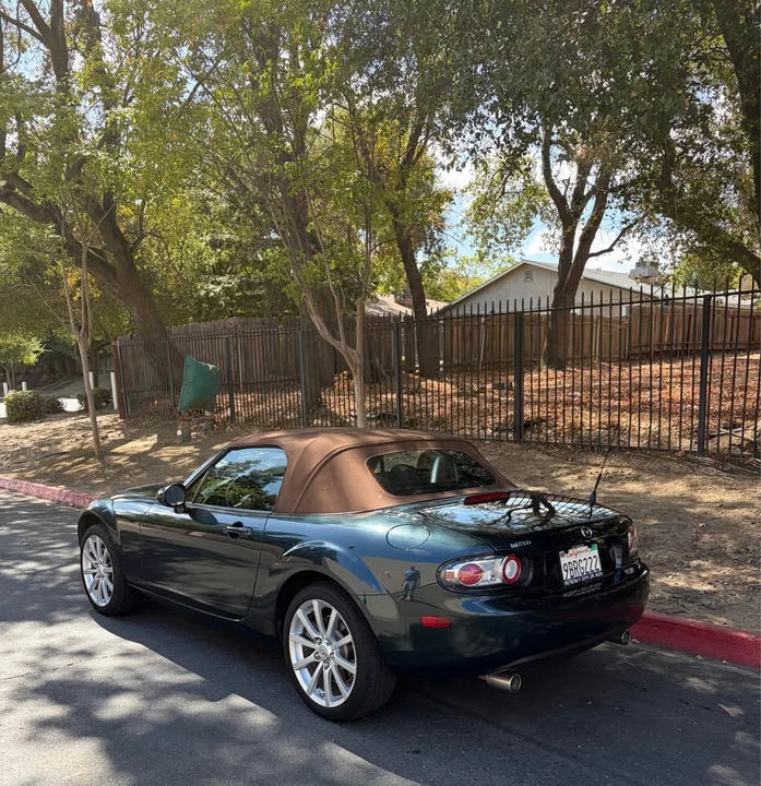 2006 Mazda NC MX-5 Miata - Image 3 of 20