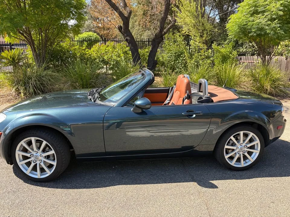 2006 Mazda NC MX-5 Miata - Image 13 of 20