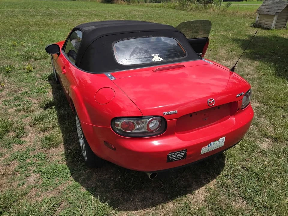 2006 Mazda NC MX-5 Miata - Image 3 of 6
