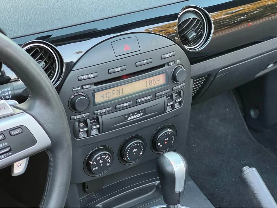 2006 Mazda NC MX-5 Miata - Image 11 of 20