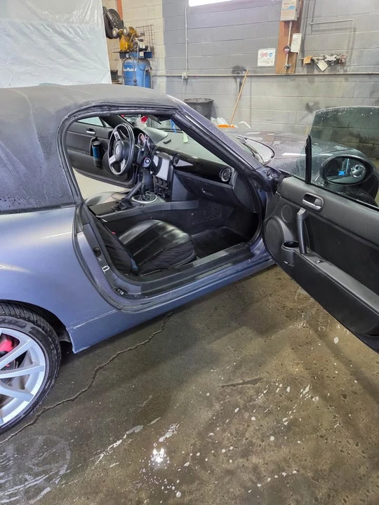 2006 Mazda NC MX-5 Miata - Image 4 of 5