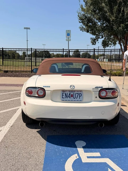 2006 Mazda NC MX-5 Miata - Image 3 of 7