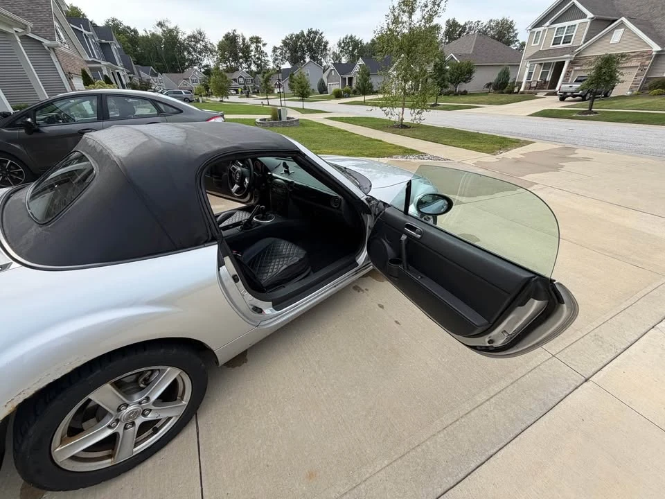 2006 Mazda NC MX-5 Miata - Image 10 of 15
