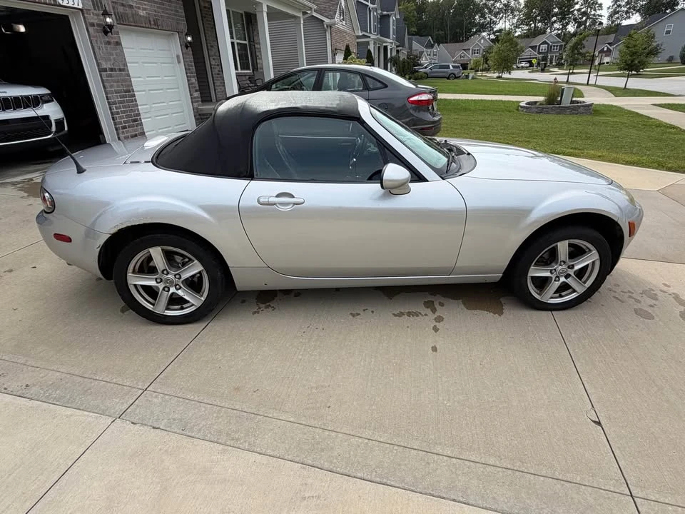 2006 Mazda NC MX-5 Miata - Image 13 of 15