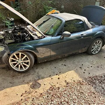 2006 Mazda MX-5 Miata Sport