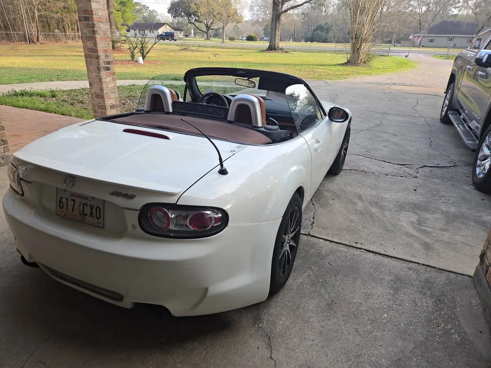 2006 Mazda NC MX-5 Miata - Image 2 of 4