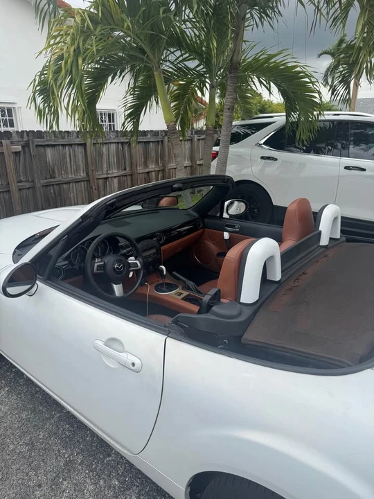 2006 Mazda NC MX-5 Miata - Image 4 of 16