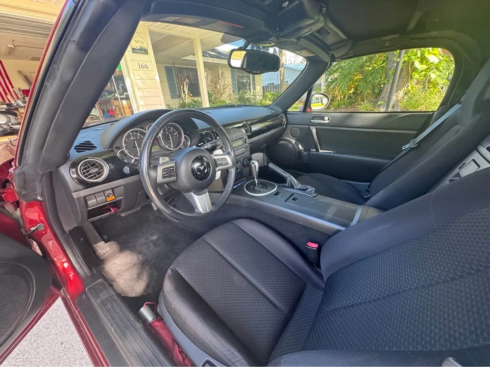 2006 Mazda NC MX-5 Miata - Image 8 of 12