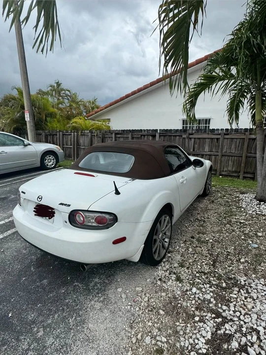 2006 Mazda NC MX-5 Miata - Image 13 of 16