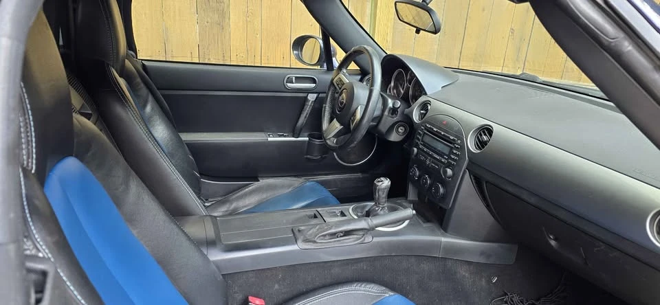 2006 Mazda NC MX-5 Miata - Image 3 of 6