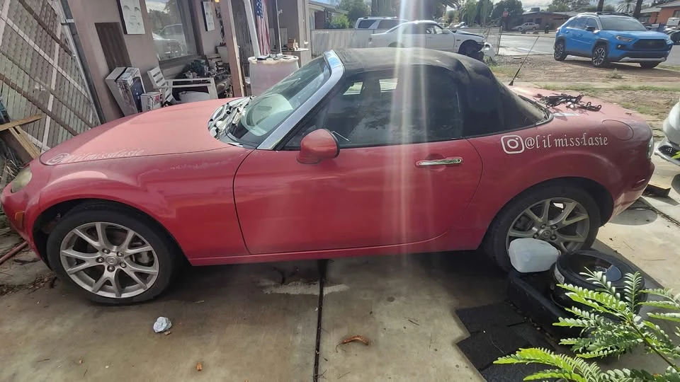 2006 Mazda NC MX-5 Miata - Image 4 of 6