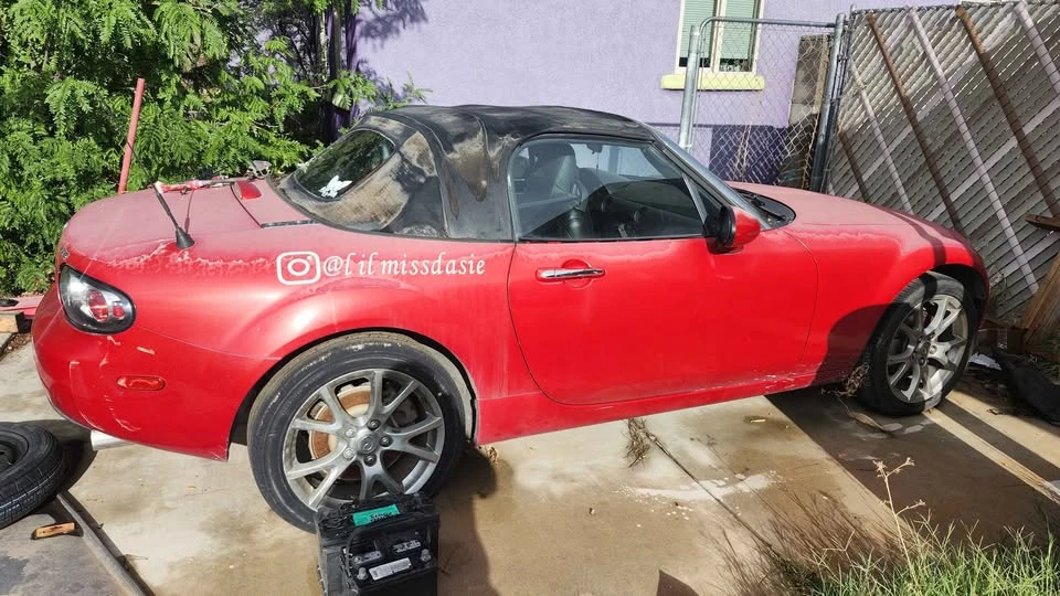 2006 Mazda NC MX-5 Miata - Image 3 of 6
