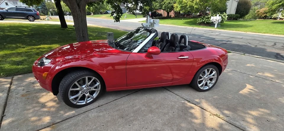 2006 Mazda NC MX-5 Miata - Image 9 of 11