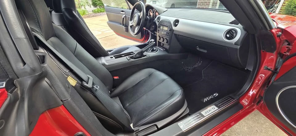2006 Mazda NC MX-5 Miata - Image 8 of 11