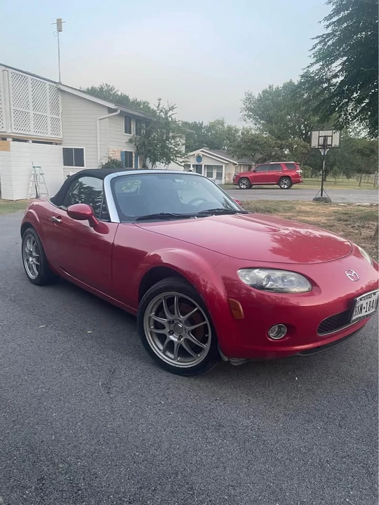 2006 Mazda NC MX-5 Miata - Image 2 of 6
