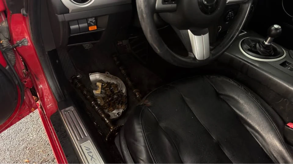 2006 Mazda NC MX-5 Miata - Image 13 of 18