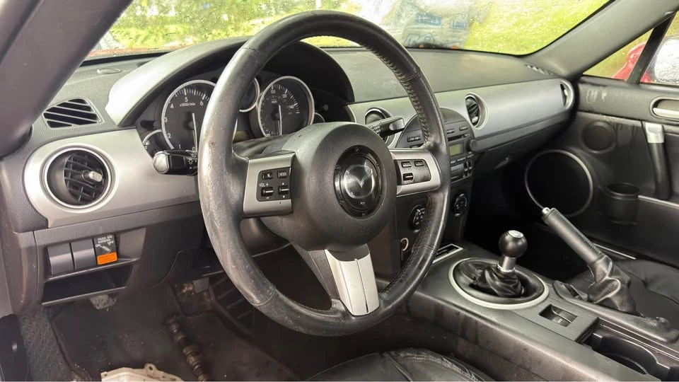 2006 Mazda NC MX-5 Miata - Image 12 of 18