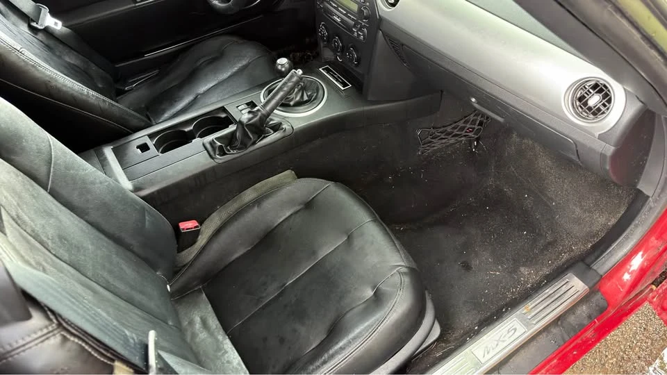 2006 Mazda NC MX-5 Miata - Image 17 of 18