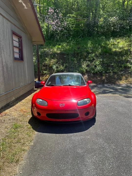 2006 Mazda NC MX-5 Miata - Image 4 of 4