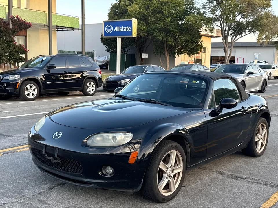 2006 Mazda NC MX-5 Miata - Image 2 of 10