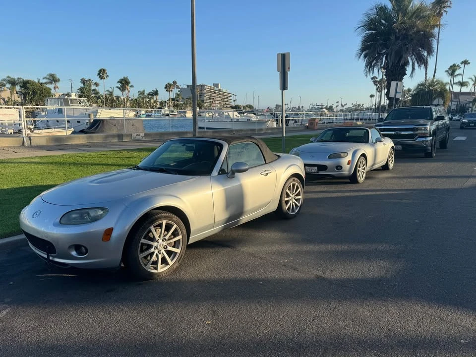 2006 Mazda NC MX-5 Miata - Image 3 of 4
