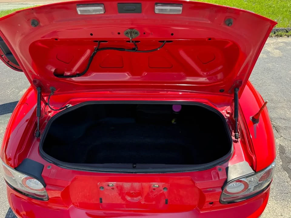 2006 Mazda NC MX-5 Miata - Image 11 of 12