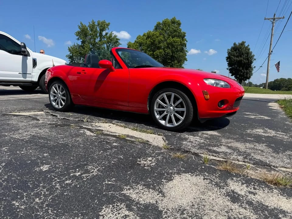 2006 Mazda NC MX-5 Miata - Image 4 of 12