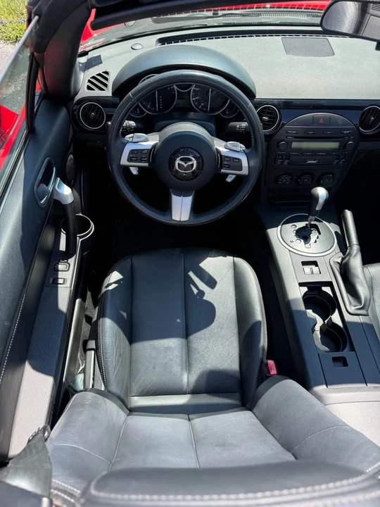 2006 Mazda NC MX-5 Miata - Image 9 of 12
