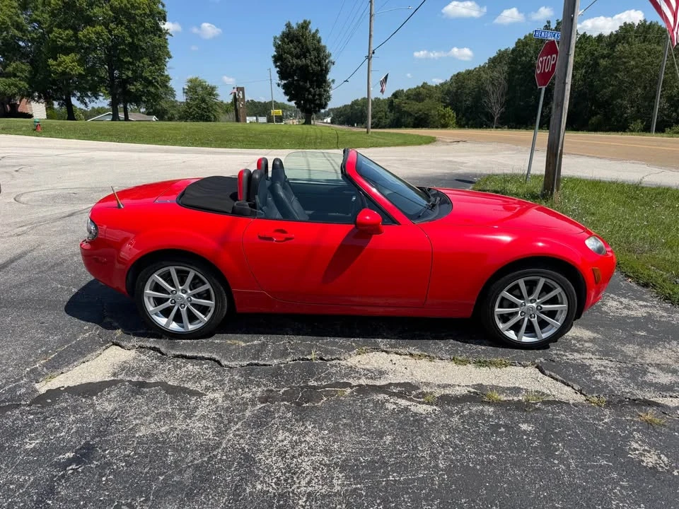 2006 Mazda NC MX-5 Miata - Image 5 of 12