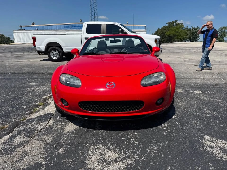 2006 Mazda NC MX-5 Miata - Image 3 of 12