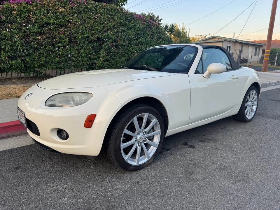 2006 Mazda NC MX-5 Miata - Image 2 of 8