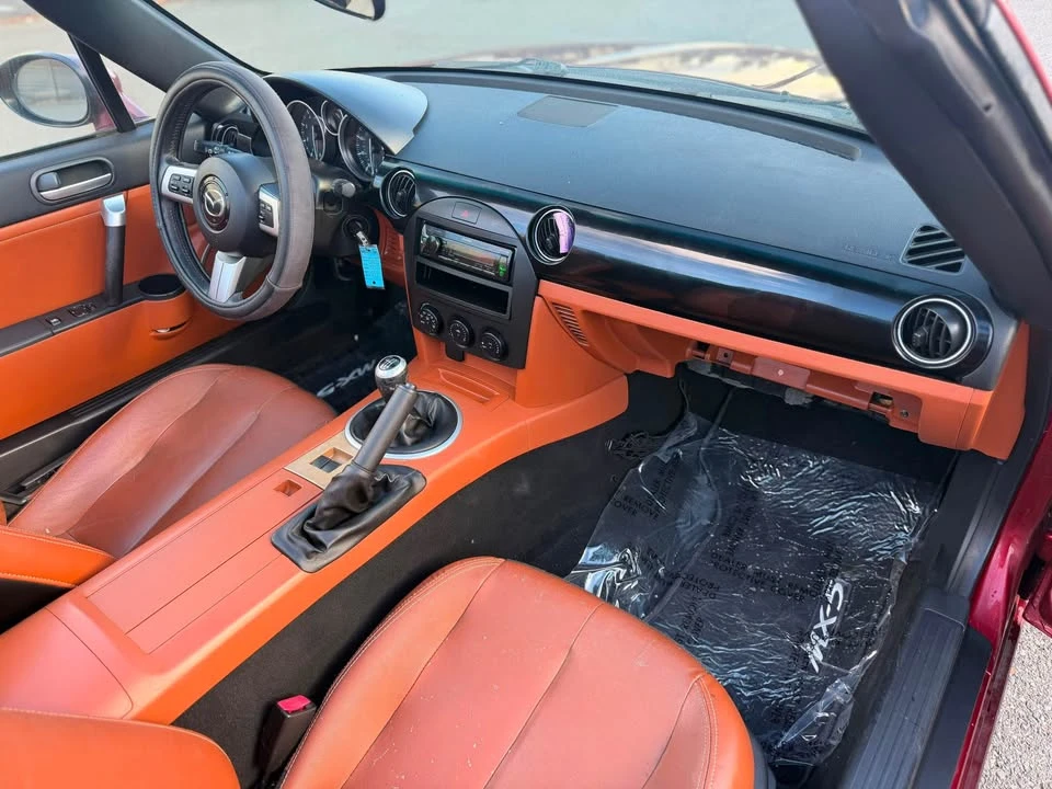 2006 Mazda NC MX-5 Miata - Image 10 of 13