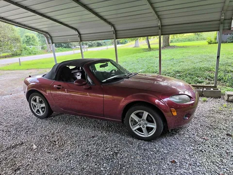 2006 Mazda MX-5 Club Spec Convertible 2D