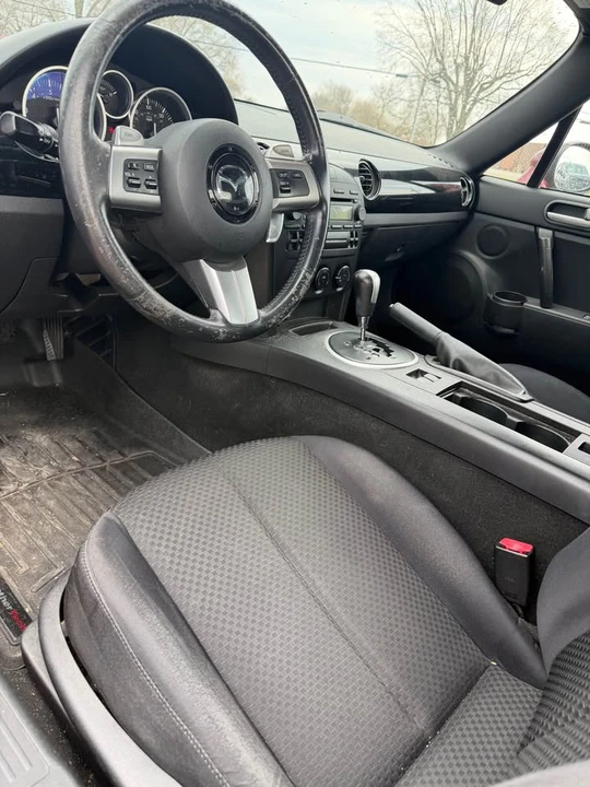 2006 Mazda NC MX-5 Miata - Image 6 of 6