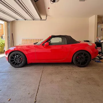 2006 Mazda MX-5 Club Sport Convertible 2D