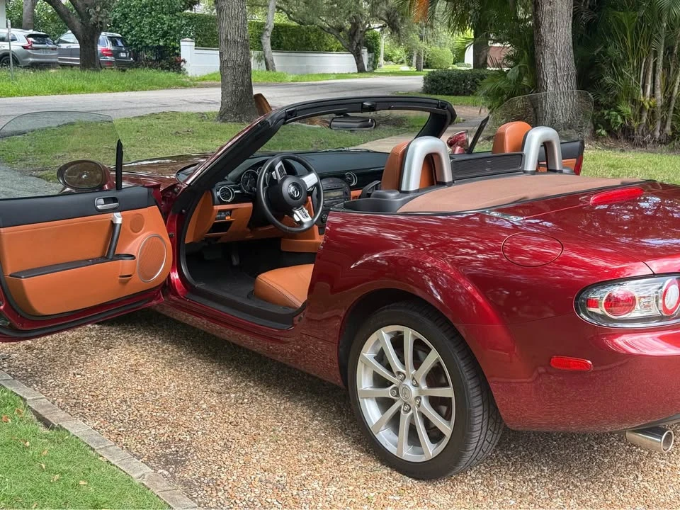 2006 Mazda NC MX-5 Miata - Image 8 of 17