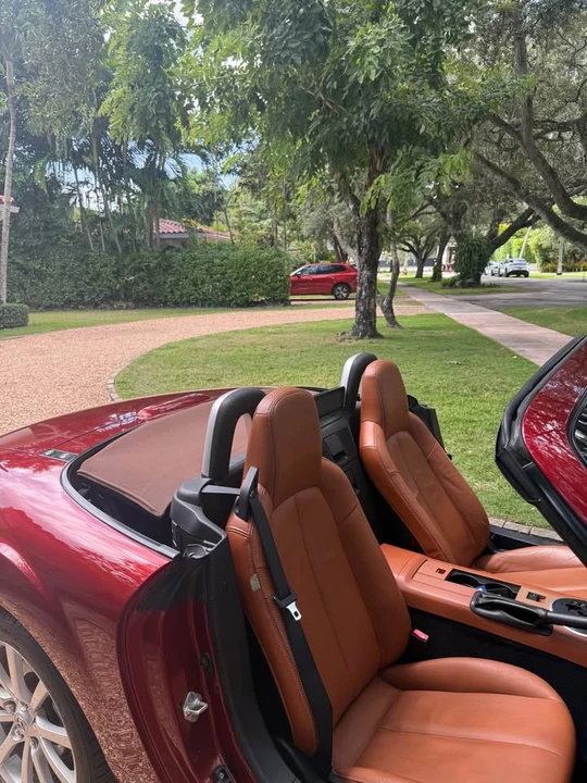 2006 Mazda NC MX-5 Miata - Image 6 of 17