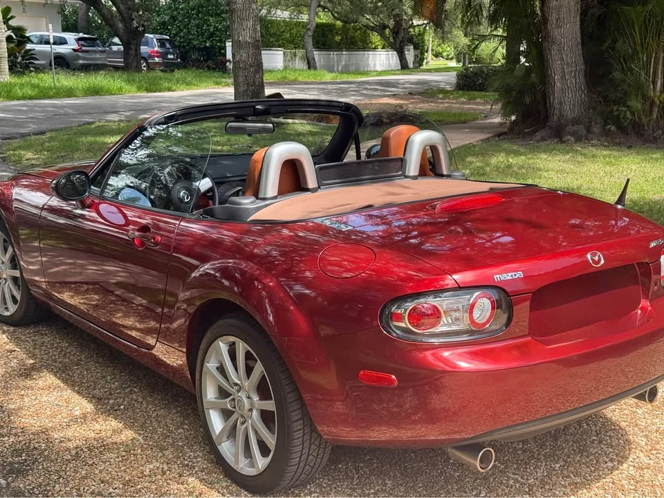 2006 Mazda NC MX-5 Miata - Image 10 of 17