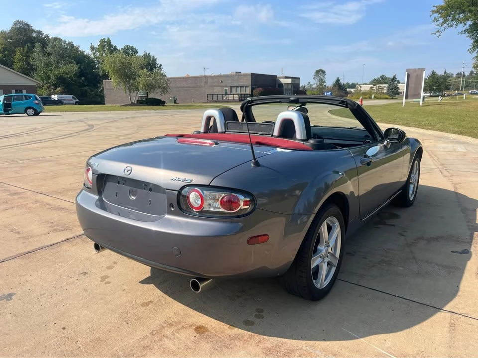 2006 Mazda NC MX-5 Miata - Image 6 of 18