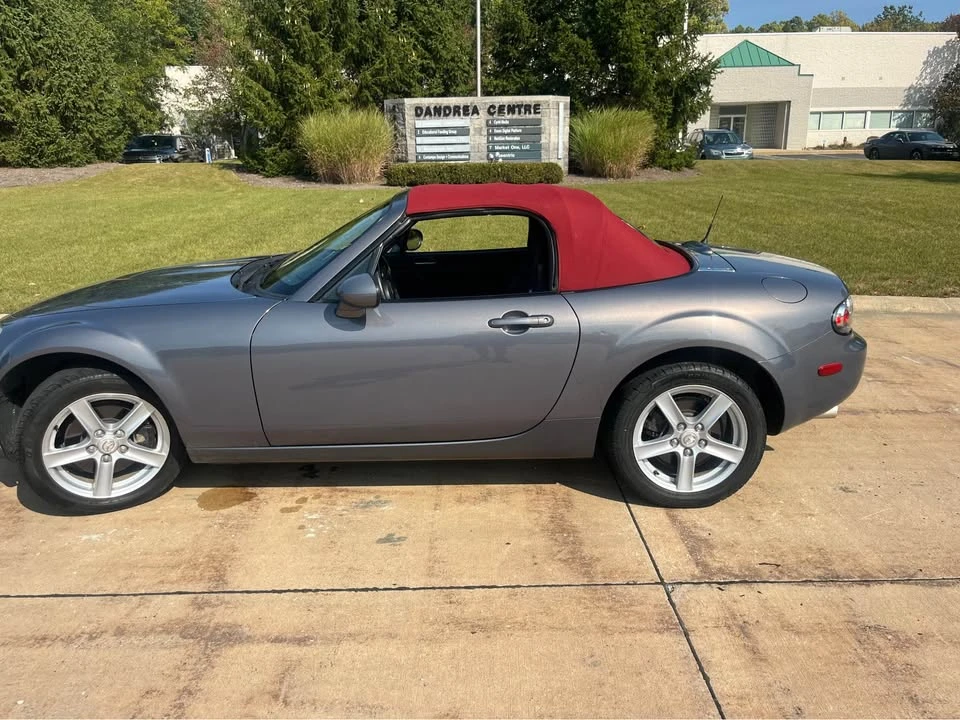 2006 Mazda NC MX-5 Miata - Image 14 of 18