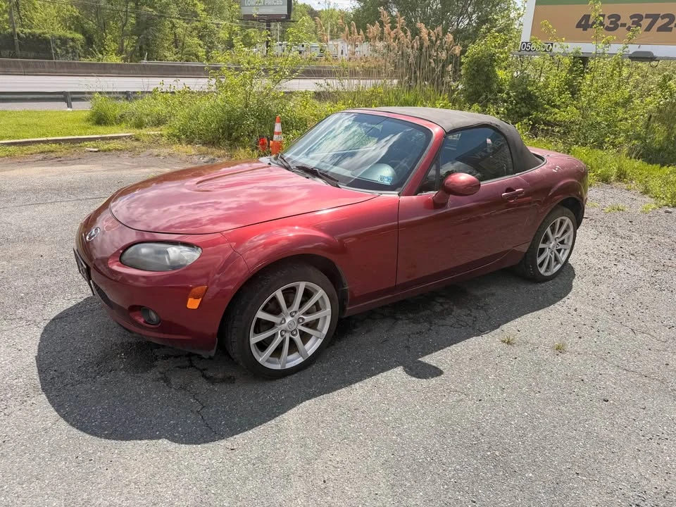 2006 Mazda NC MX-5 Miata - Image 5 of 6