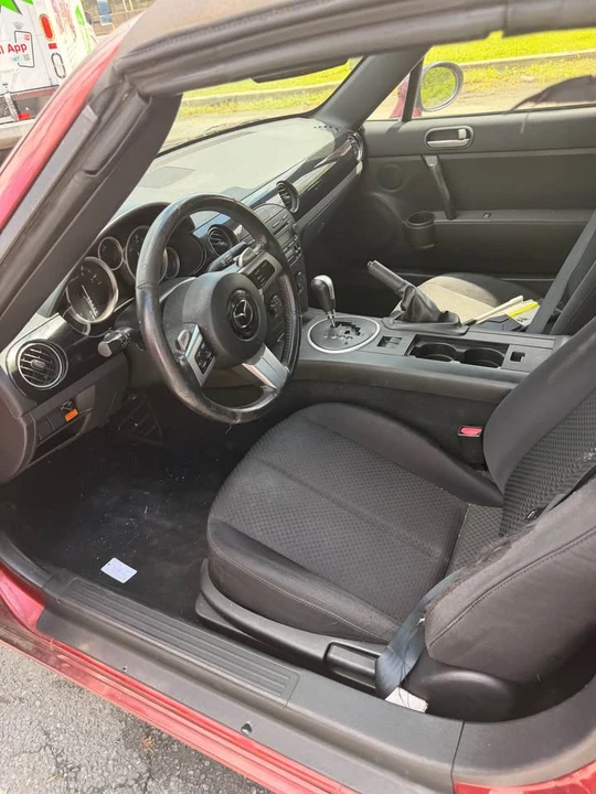 2006 Mazda NC MX-5 Miata - Image 6 of 6