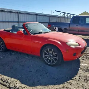 2006 Mazda MX-5 Convertible 2D