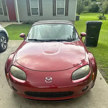 2006 Mazda MX-5 Convertible 2D