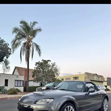 2006 Mazda MX-5 Convertible