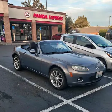 2006 Mazda MX-5 Convertible