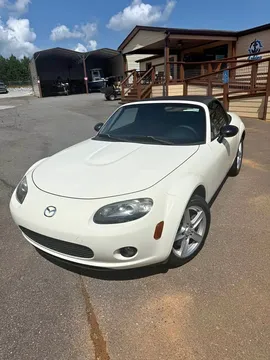 2006 Mazda MX-5 Convertible 2D