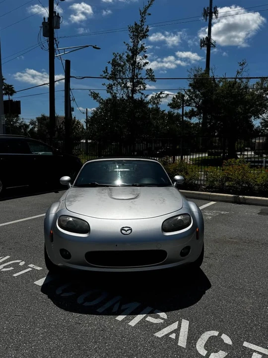 2006 Mazda NC MX-5 Miata - Image 2 of 12