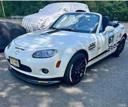 2006 Mazda MX-5 Convertible 2D