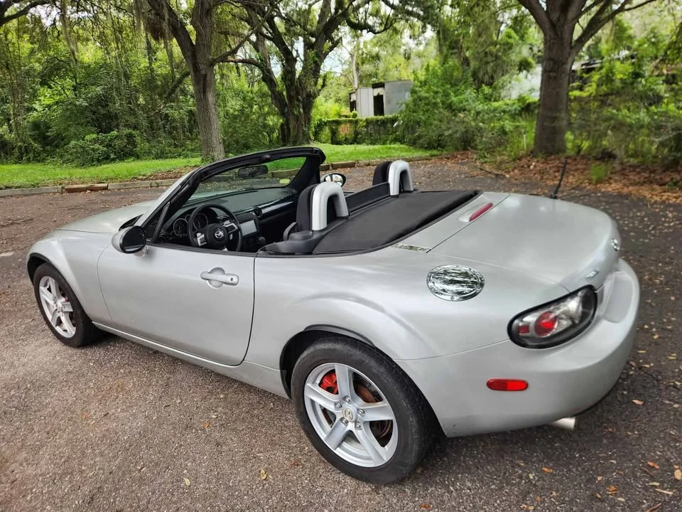 2006 Mazda NC MX-5 Miata - Image 6 of 20